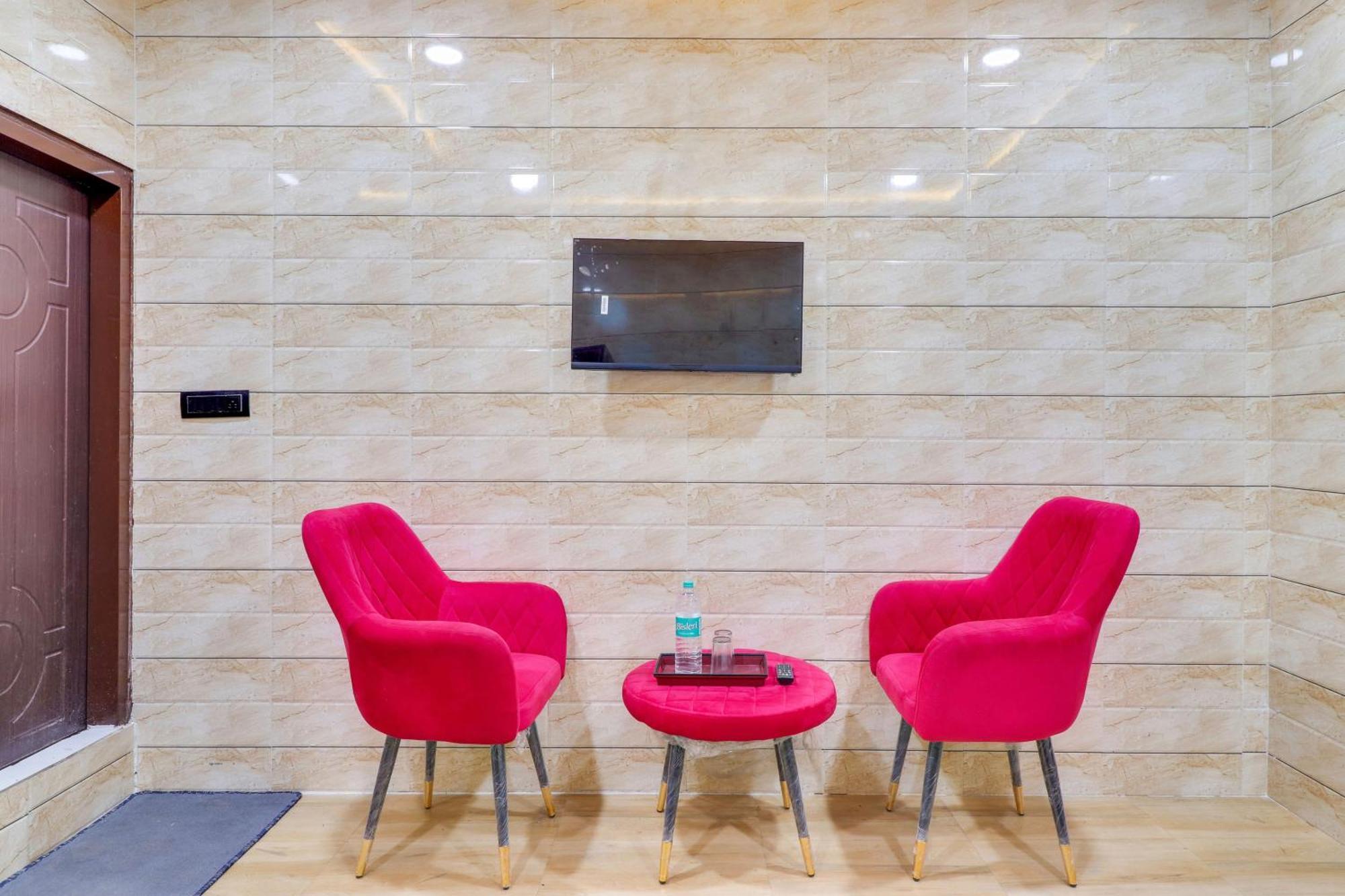 הרידוואר Hotel O Krishna Priya מראה חיצוני תמונה